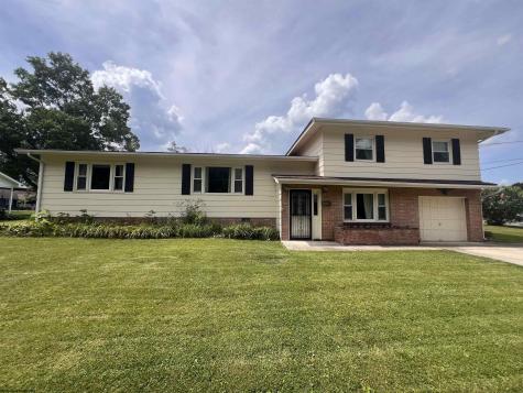 201 Alexander Avenue Elkins WV 26241