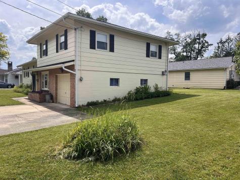 201 Alexander Avenue Elkins WV 26241