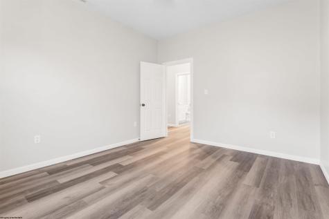 127 Floyd Street Clarksburg WV 26301