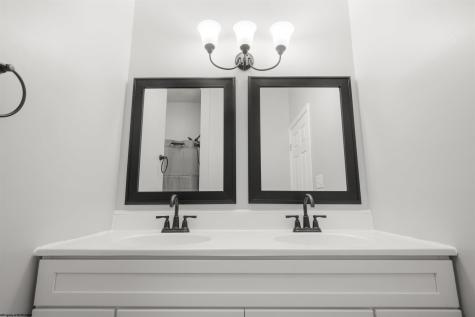 127 Floyd Street Clarksburg WV 26301