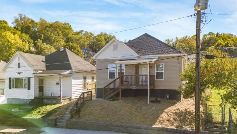 127 Floyd Street Clarksburg WV 26301
