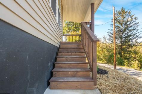 127 Floyd Street Clarksburg WV 26301