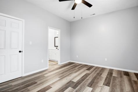 127 Floyd Street Clarksburg WV 26301