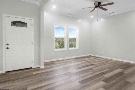 127 Floyd Street Clarksburg WV 26301