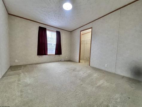 25 Second Avenue Ansted WV 25812