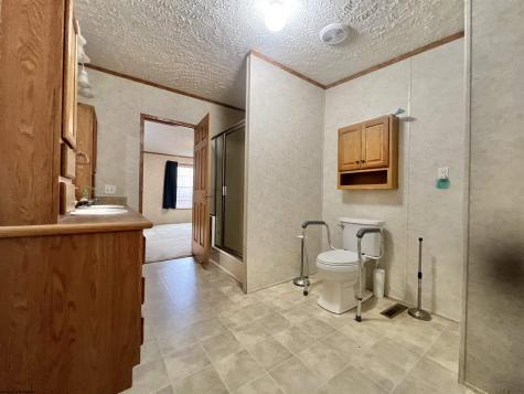 25 Second Avenue Ansted WV 25812