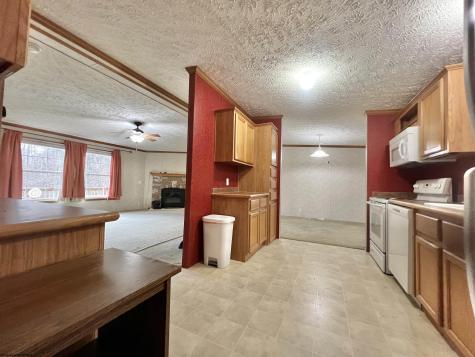 25 Second Avenue Ansted WV 25812