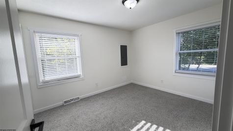 5263 Woodland Drive Clarksburg WV 26330-9336