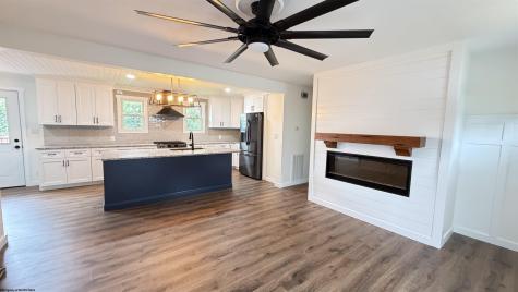 5263 Woodland Drive Clarksburg WV 26330-9336