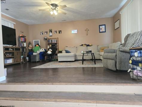 68 School Street Ellenboro WV 26346