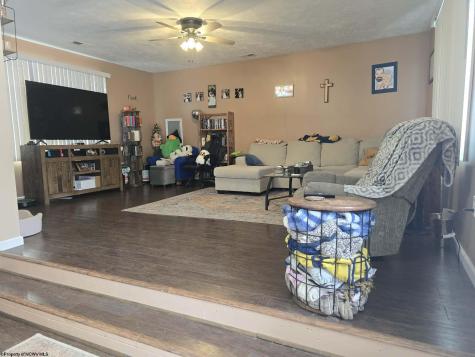 68 School Street Ellenboro WV 26346