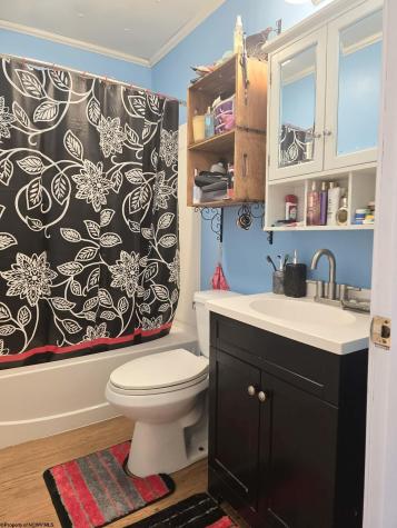 68 School Street Ellenboro WV 26346