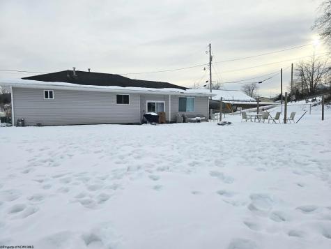 68 School Street Ellenboro WV 26346