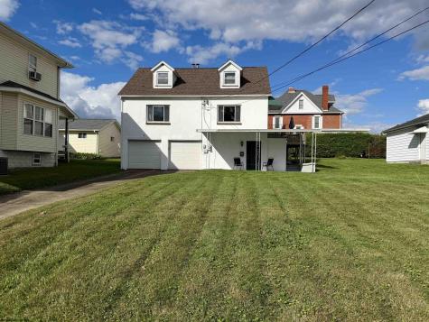 207 Florida Avenue Fairmont WV 26554