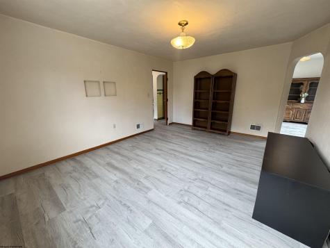 207 Florida Avenue Fairmont WV 26554