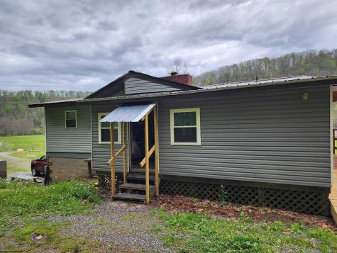 89 Snyder Road Harman WV 26270