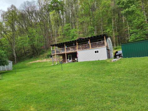 89 Snyder Road Harman WV 26270