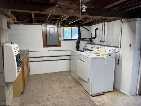 223 Dudley Fork Road Mannington WV 26582