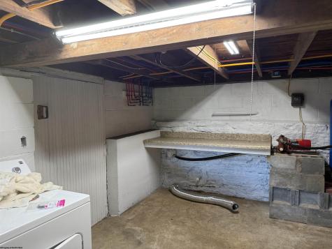 223 Dudley Fork Road Mannington WV 26582