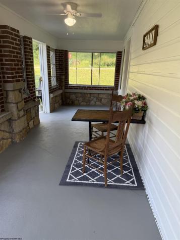 223 Dudley Fork Road Mannington WV 26582