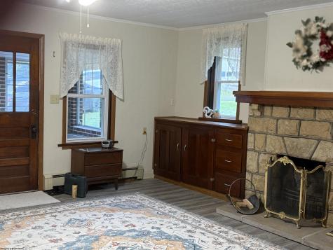 223 Dudley Fork Road Mannington WV 26582