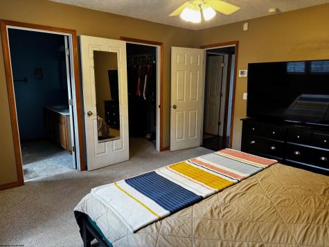 33 Rocky Top Lane Morgantown WV 26508