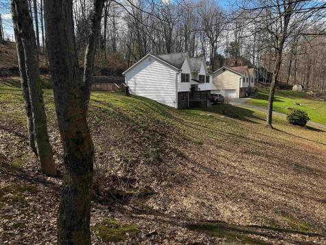 33 Rocky Top Lane Morgantown WV 26508