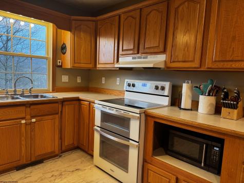 33 Rocky Top Lane Morgantown WV 26508