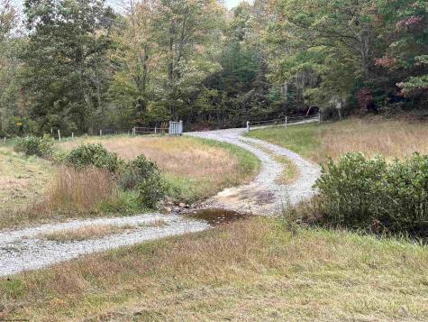 97 Indian Oaks Lane Belington WV 26250
