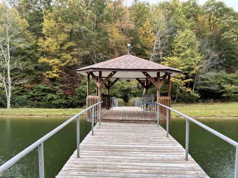 97 Indian Oaks Lane Belington WV 26250