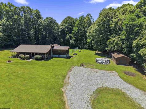 407 Wagon Wheel Road Huttonsville WV 26273