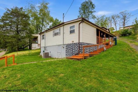 115 Virginia Street Gassaway WV 26624