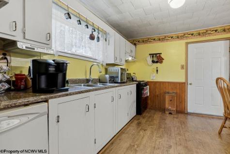 115 Virginia Street Gassaway WV 26624