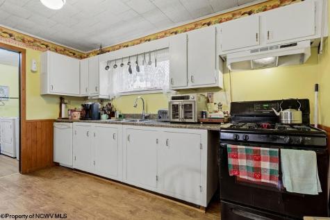 115 Virginia Street Gassaway WV 26624