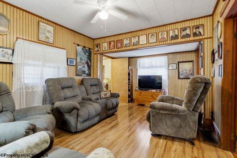 115 Virginia Street Gassaway WV 26624