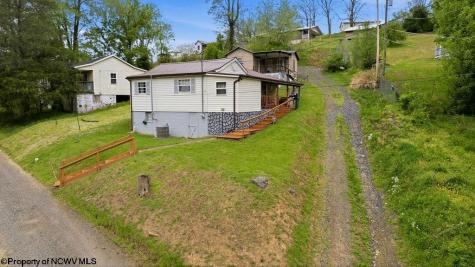 115 Virginia Street Gassaway WV 26624