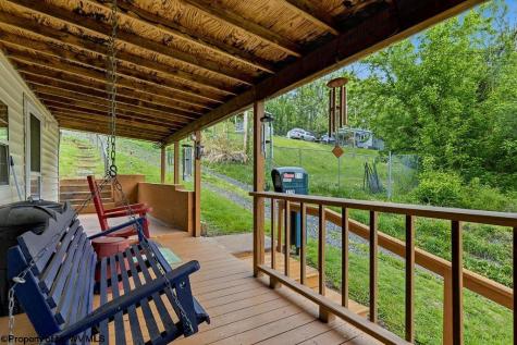 115 Virginia Street Gassaway WV 26624