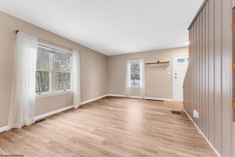 381 Laurel Street Morgantown WV 26505