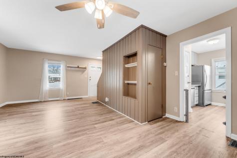 381 Laurel Street Morgantown WV 26505