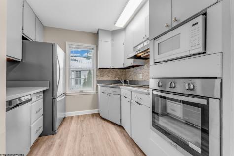 381 Laurel Street Morgantown WV 26505