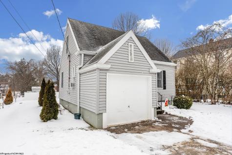 381 Laurel Street Morgantown WV 26505
