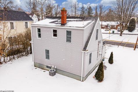 381 Laurel Street Morgantown WV 26505