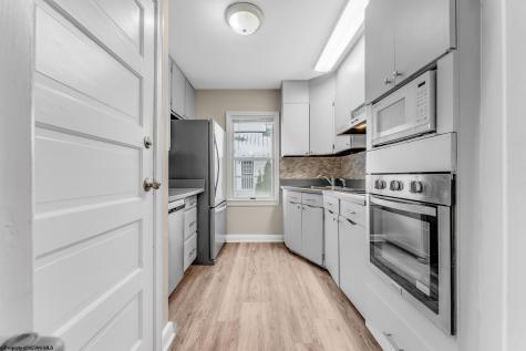 381 Laurel Street Morgantown WV 26505