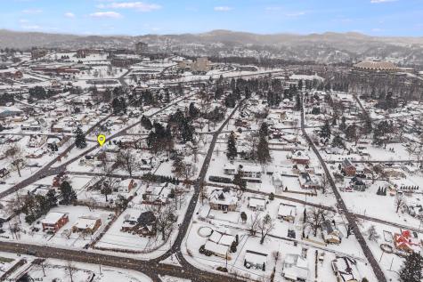 381 Laurel Street Morgantown WV 26505