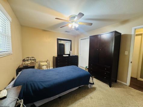 1322 Lincoln Way Fairmont WV 26554