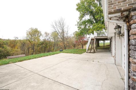 264 Lynn Drive Moundsville WV 26041