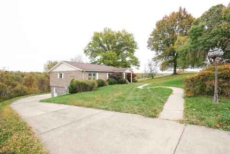 264 Lynn Drive Moundsville WV 26041