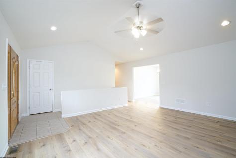 264 Lynn Drive Moundsville WV 26041