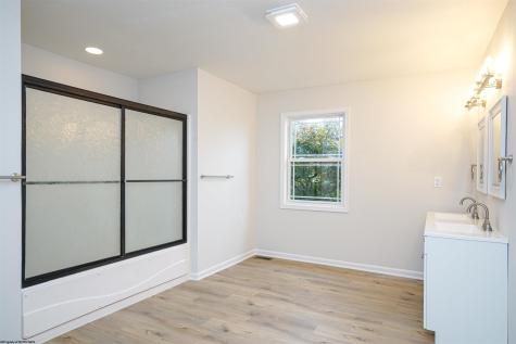 264 Lynn Drive Moundsville WV 26041