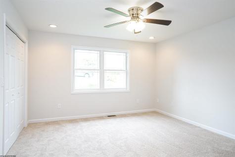 264 Lynn Drive Moundsville WV 26041